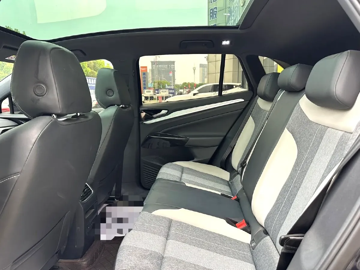 2024 Volkswagen ID.4 Crozz BEV 55.7KWH,autocango,china used car exporter,china ev exporter,chinese used car exporter,chinese used ev exporter