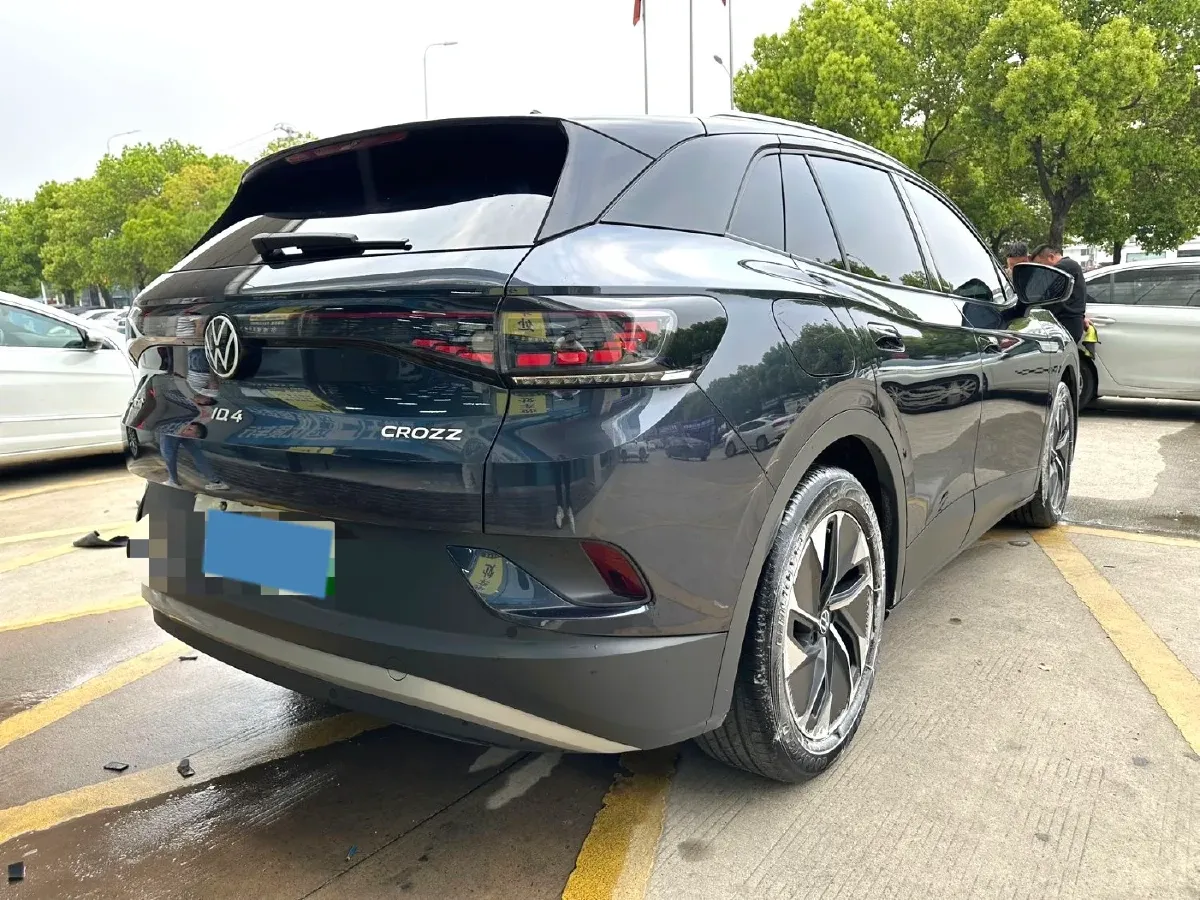 2024 Volkswagen ID.4 Crozz BEV 55.7KWH,autocango,china used car exporter,china ev exporter,chinese used car exporter,chinese used ev exporter