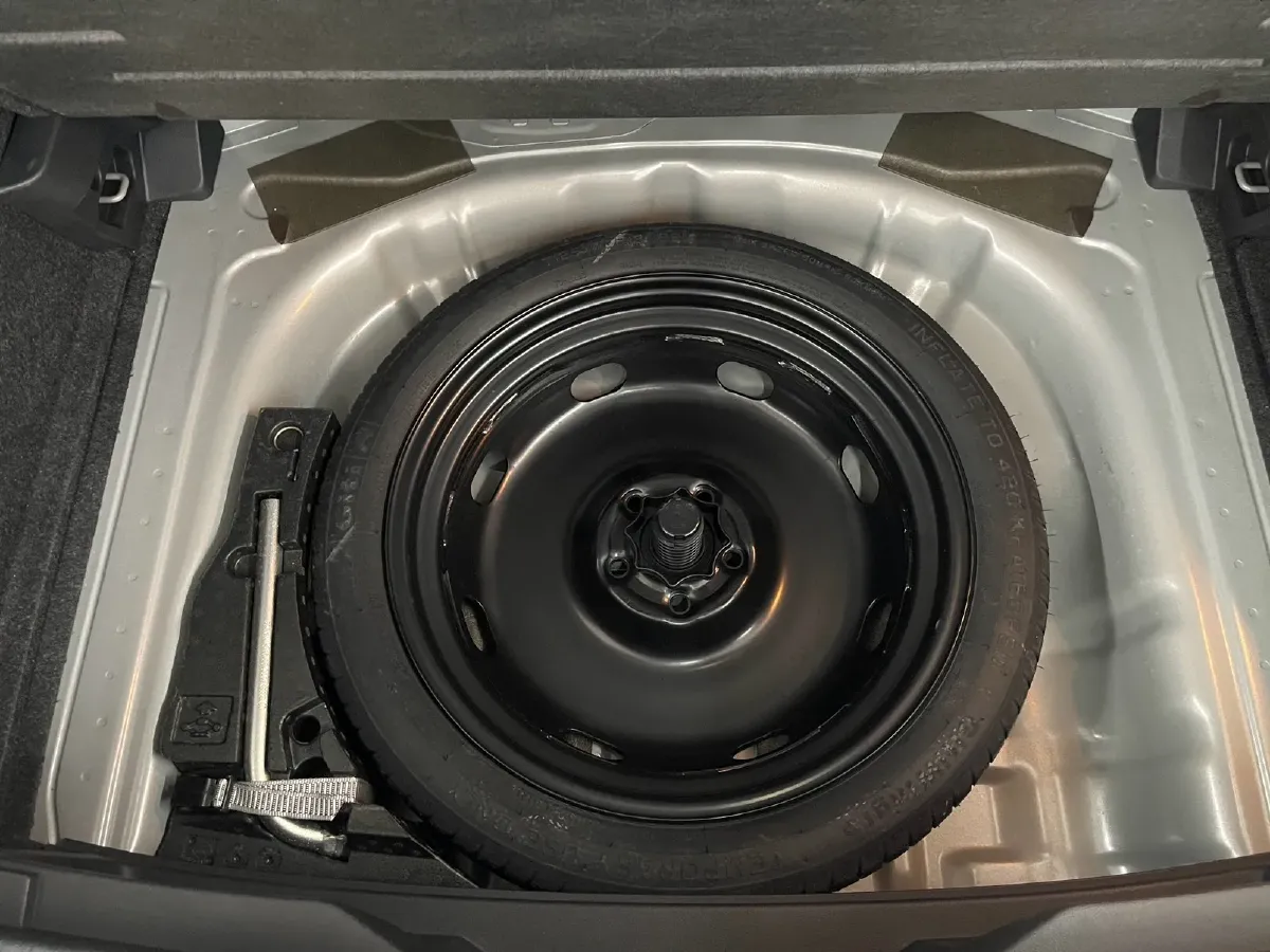 2021 Volkswagen T-Roc 1.4T 150HP L4 7DCT,autocango,china used car exporter,china ev exporter,chinese used car exporter,chinese used ev exporter