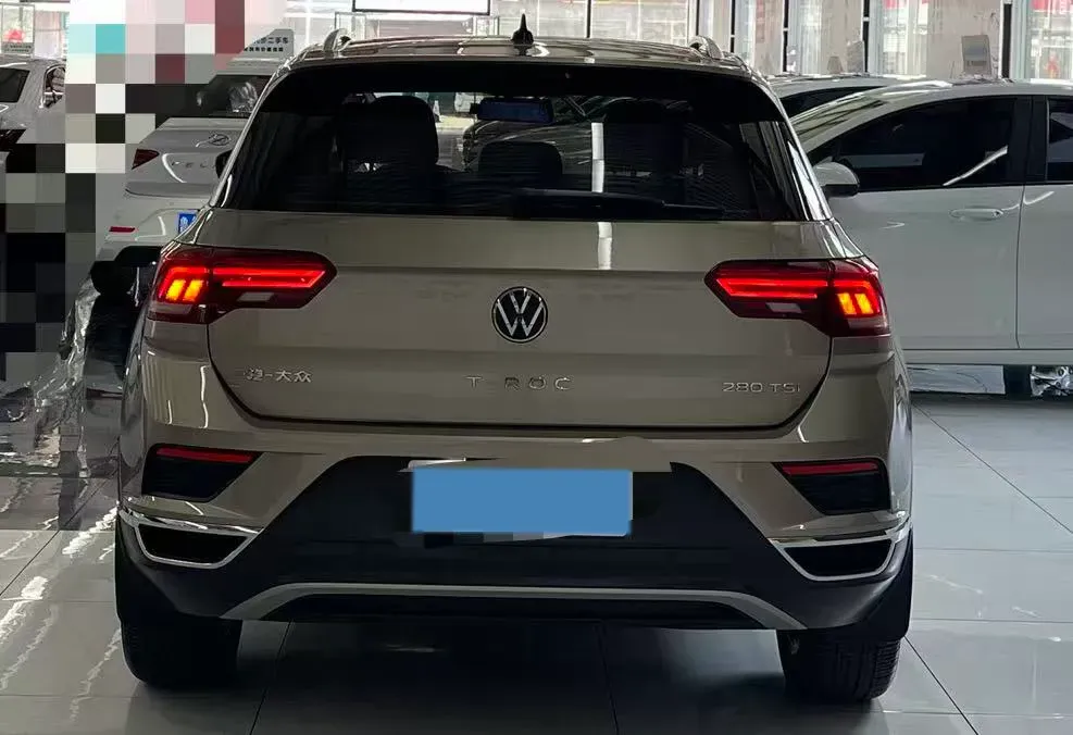 2021 Volkswagen T-Roc 1.4T 150HP L4 7DCT,autocango,china used car exporter,china ev exporter,chinese used car exporter,chinese used ev exporter