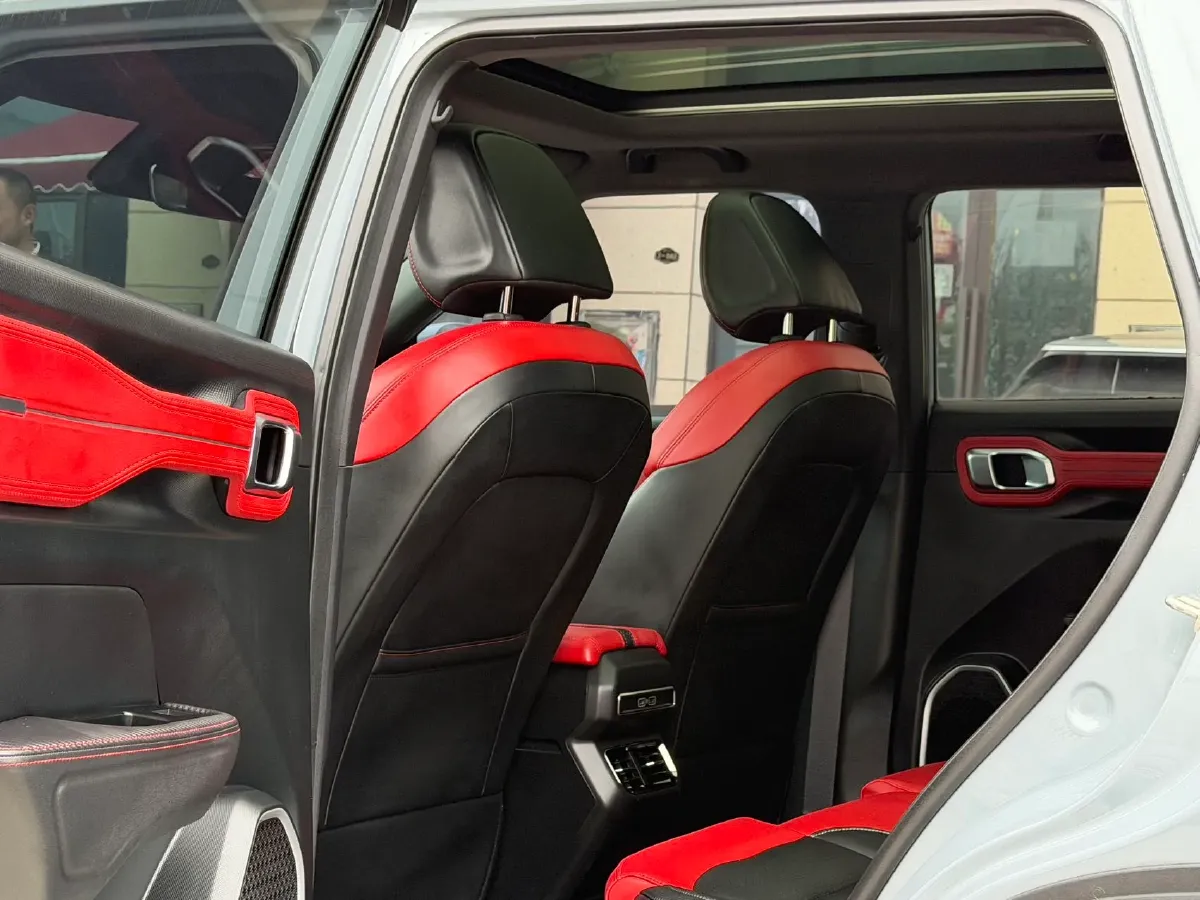 2020 Geely ICON 1.5T 177HP L3 7DCT,autocango,china used car exporter,china ev exporter,chinese used car exporter,chinese used ev exporter