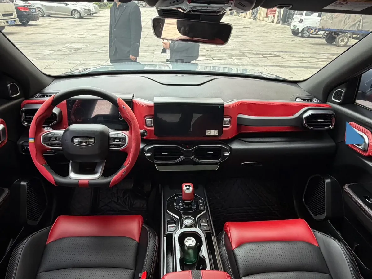 2020 Geely ICON 1.5T 177HP L3 7DCT,autocango,china used car exporter,china ev exporter,chinese used car exporter,chinese used ev exporter