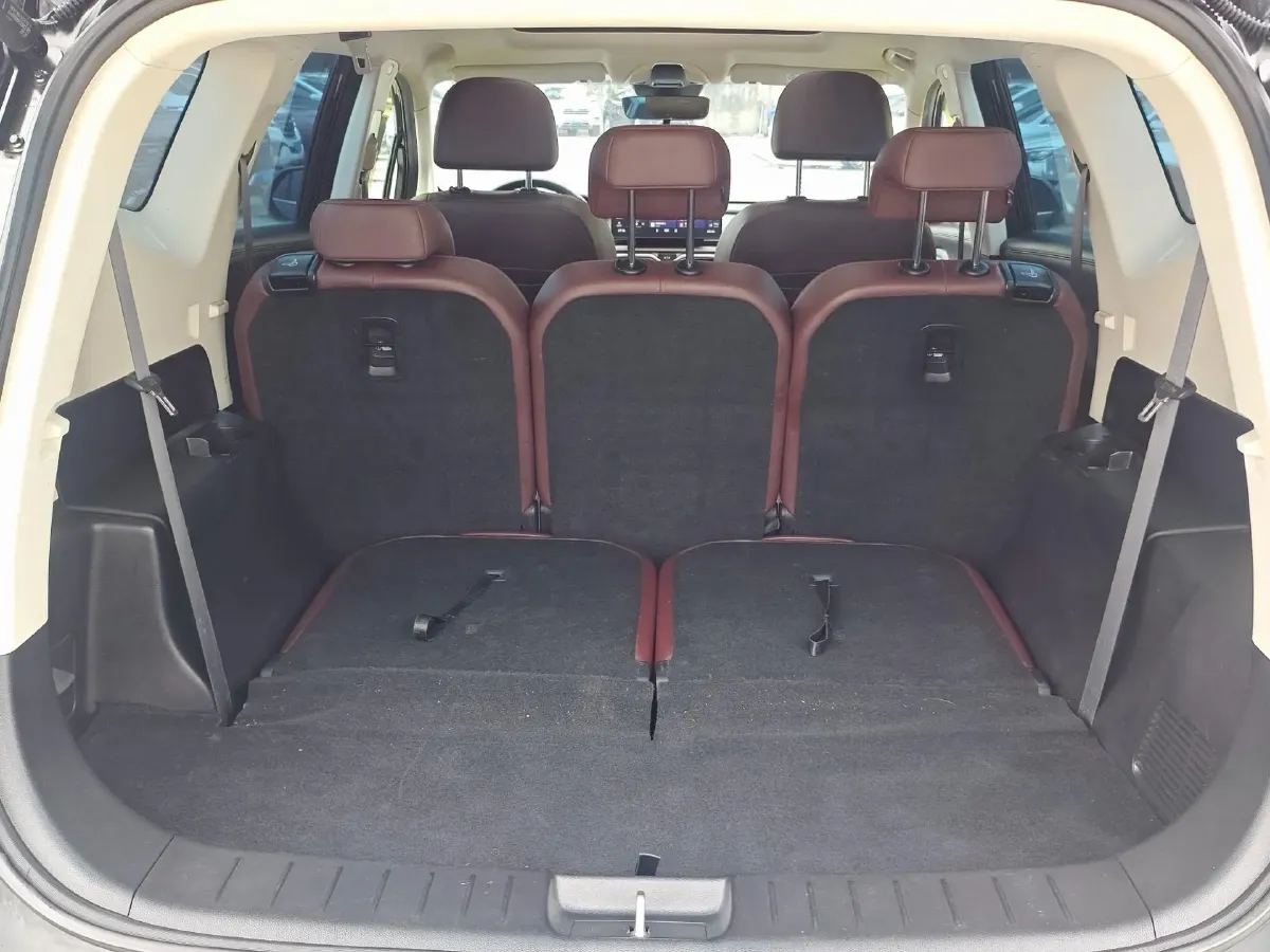 2020 Geely Okavango 1.8T 184HP L4 7DCT,autocango,china used car exporter,china ev exporter,chinese used car exporter,chinese used ev exporter