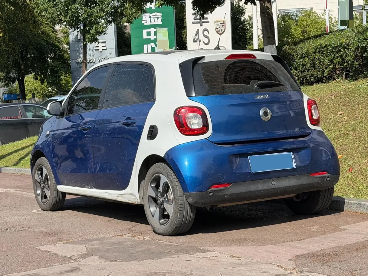 2018 Ford EcoSport 1.0T 125HP L3 6AT,autocango,china used car exporter,china ev exporter,chinese used car exporter,chinese used ev exporter