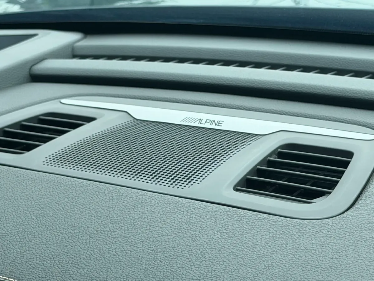 2022 GAC Trumpchi GS8 2.0T 252HP L4 8AT,autocango,china used car exporter,china ev exporter,chinese used car exporter,chinese used ev exporter