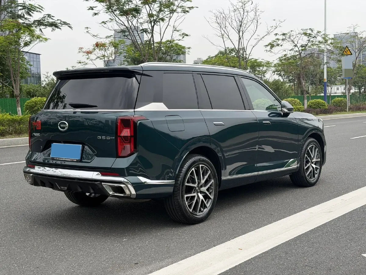 2022 GAC Trumpchi GS8 2.0T 252HP L4 8AT,autocango,china used car exporter,china ev exporter,chinese used car exporter,chinese used ev exporter