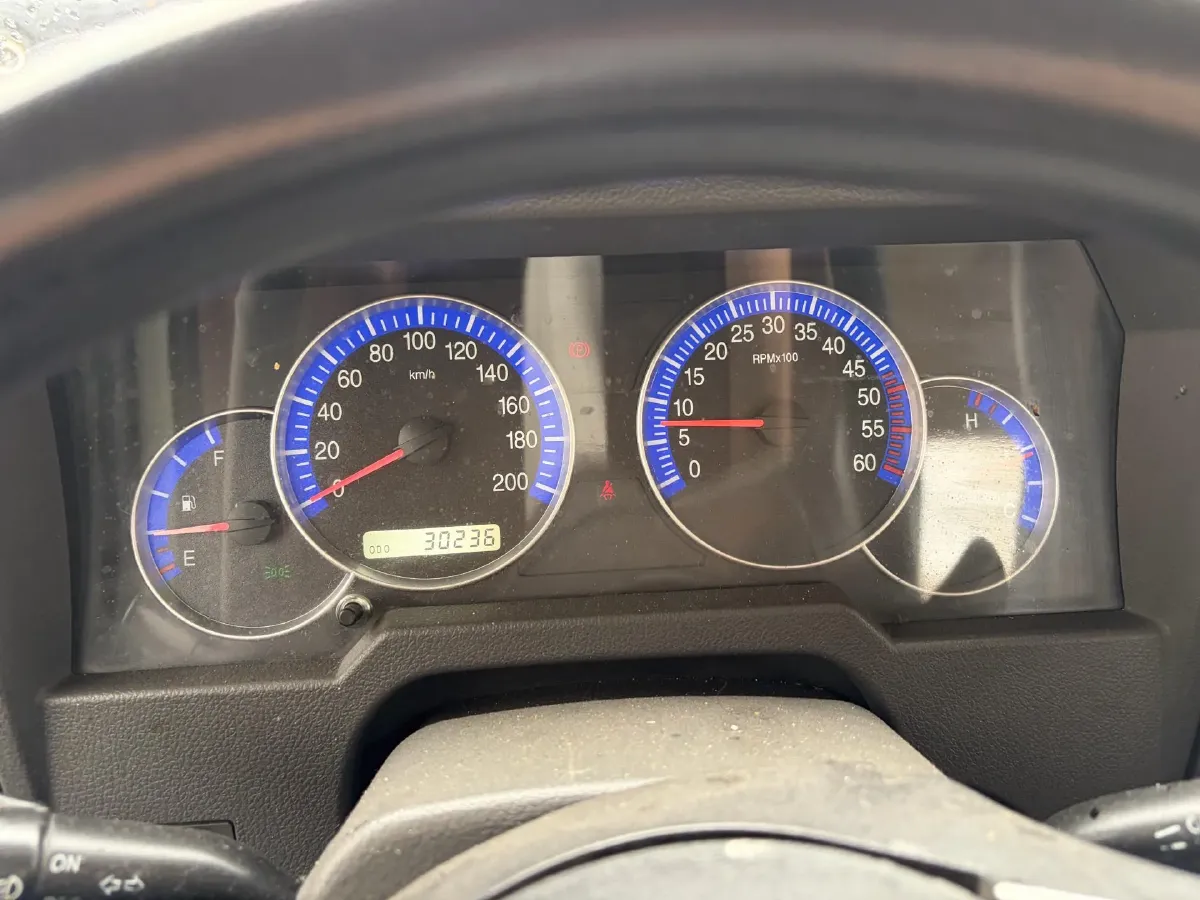 2018 BAW Warrior Pickup 2.2L 116HP L4 5MT,autocango,china used car exporter,china ev exporter,chinese used car exporter,chinese used ev exporter