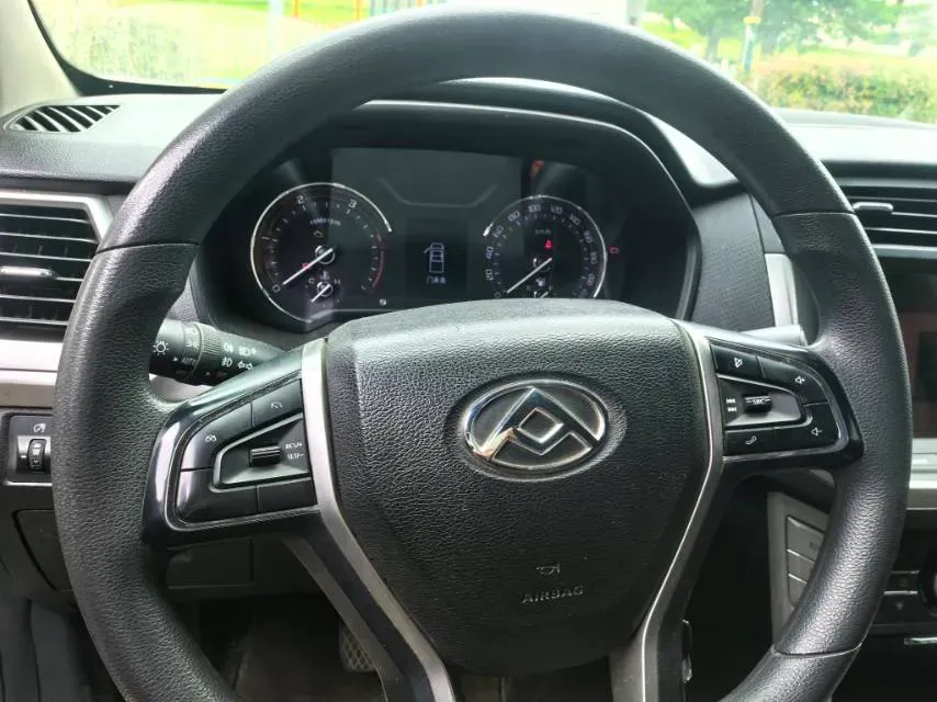 2019 MAXUS T70 2.0T 163HP L4 6AT,autocango,china used car exporter,china ev exporter,chinese used car exporter,chinese used ev exporter