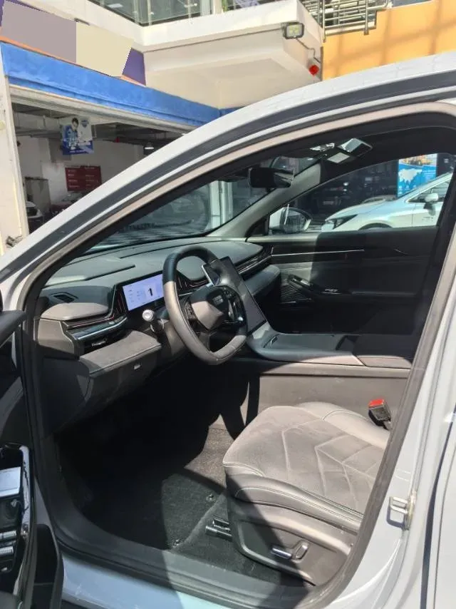 2024 Geely Galaxy L6 1.5T 163HP L4 3DHT PHEV,autocango,china used car exporter,china ev exporter,chinese used car exporter,chinese used ev exporter
