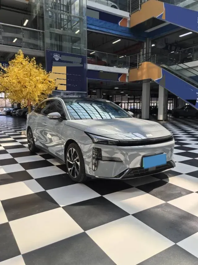 2024 Geely Galaxy L6 1.5T 163HP L4 3DHT PHEV,autocango,china used car exporter,china ev exporter,chinese used car exporter,chinese used ev exporter