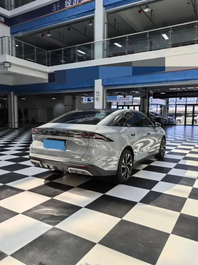 2024 Geely Galaxy L6 1.5T 163HP L4 3DHT PHEV,autocango,china used car exporter,china ev exporter,chinese used car exporter,chinese used ev exporter