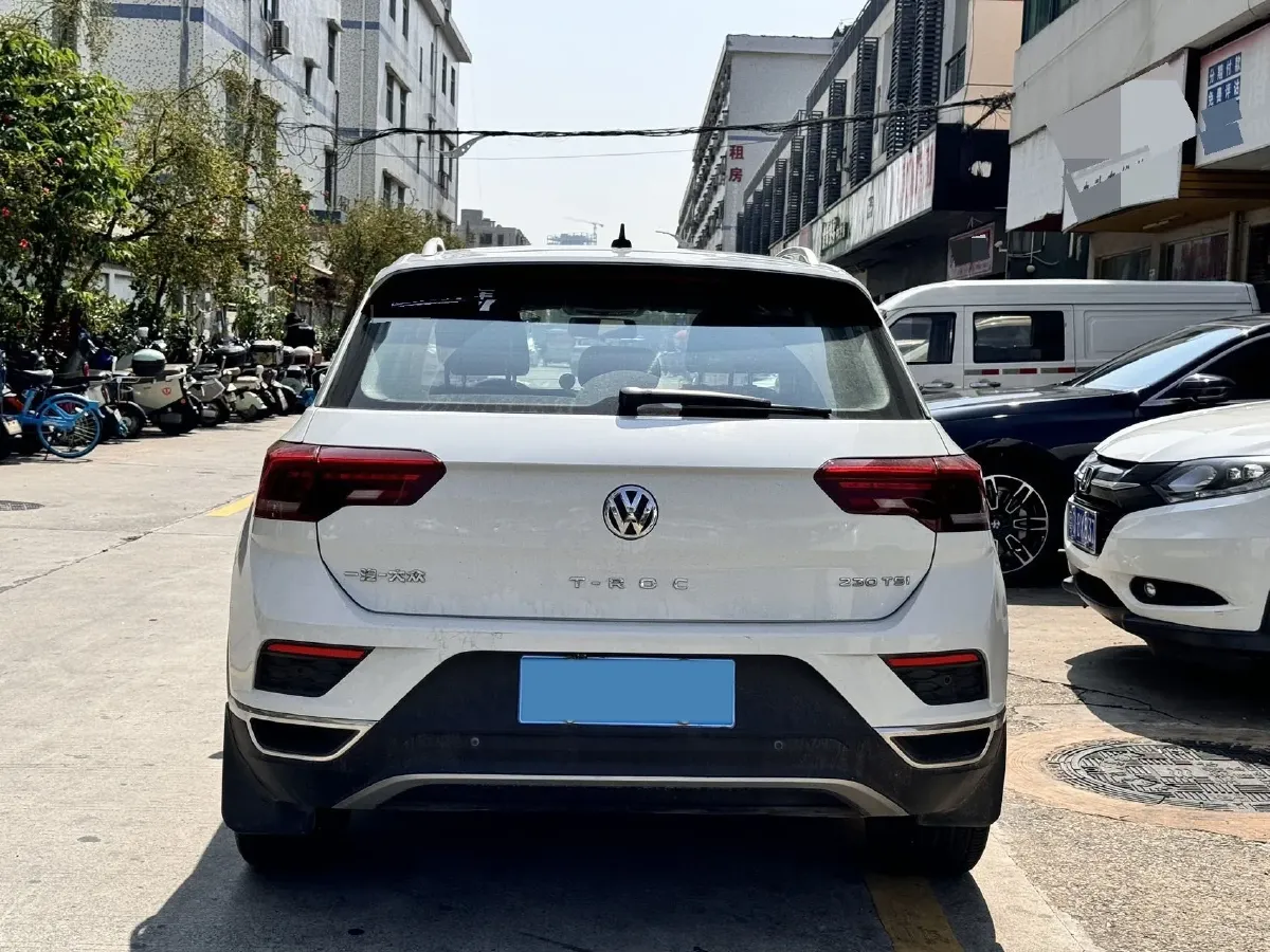 2019 Volkswagen T-Roc 1.4T 131HP L4 7DCT,autocango,china used car exporter,china ev exporter,chinese used car exporter,chinese used ev exporter