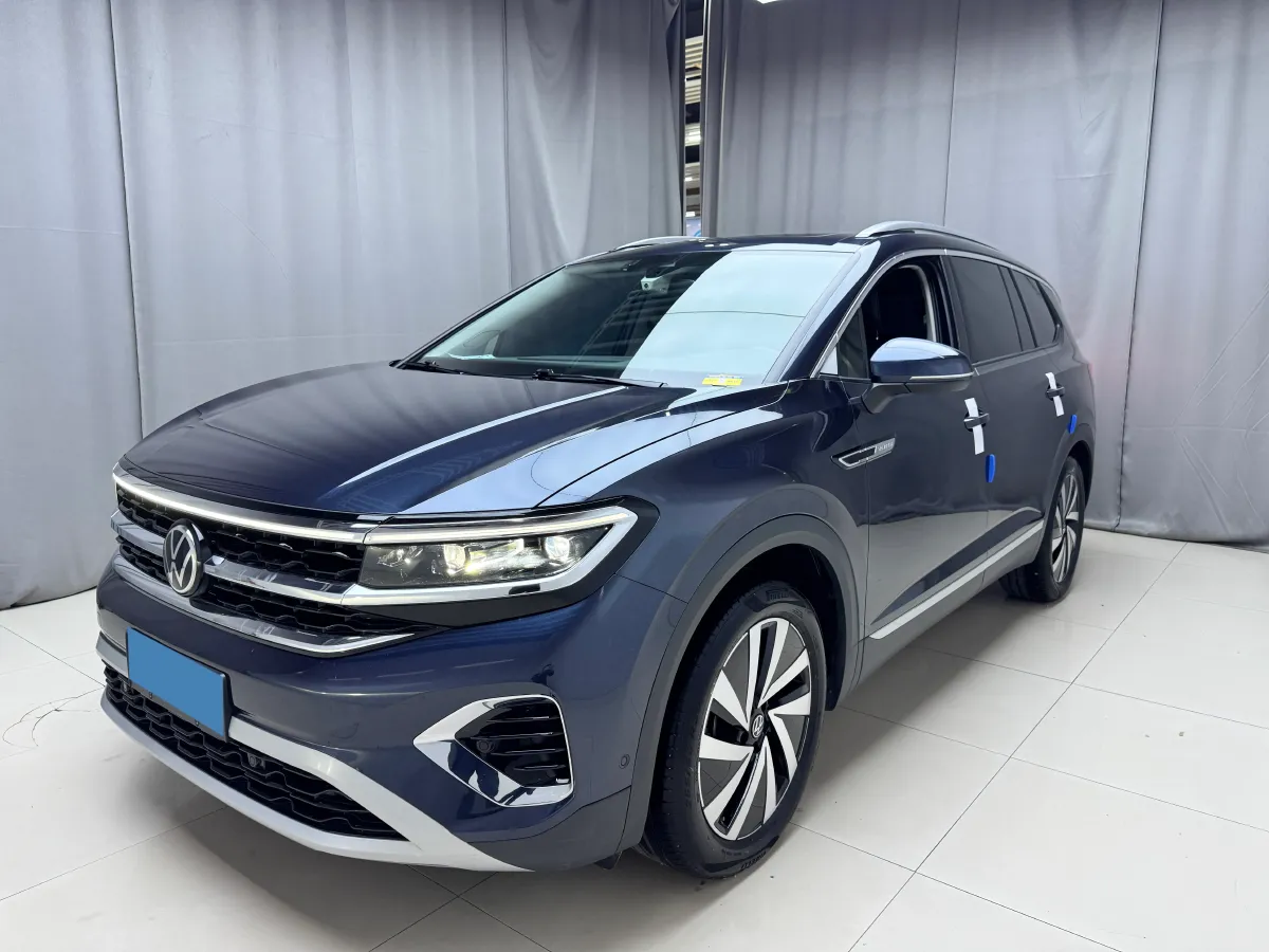 2021 Volkswagen Talagon 2.0T 220HP L4 7DCT,autocango,china used car exporter,china ev exporter,chinese used car exporter,chinese used ev exporter
