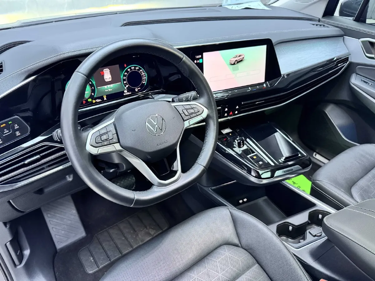 2021 Volkswagen Talagon 2.0T 220HP L4 7DCT,autocango,china used car exporter,china ev exporter,chinese used car exporter,chinese used ev exporter