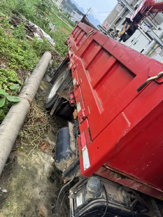 2016 Ford Everest 2.2T 160HP L4 6MT,autocango,china used car exporter,china ev exporter,chinese used car exporter,chinese used ev exporter