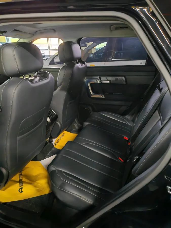 2023 Chery Exploration 06 1.6T 197HP L4 7DCT,autocango,china used car exporter,china ev exporter,chinese used car exporter,chinese used ev exporter