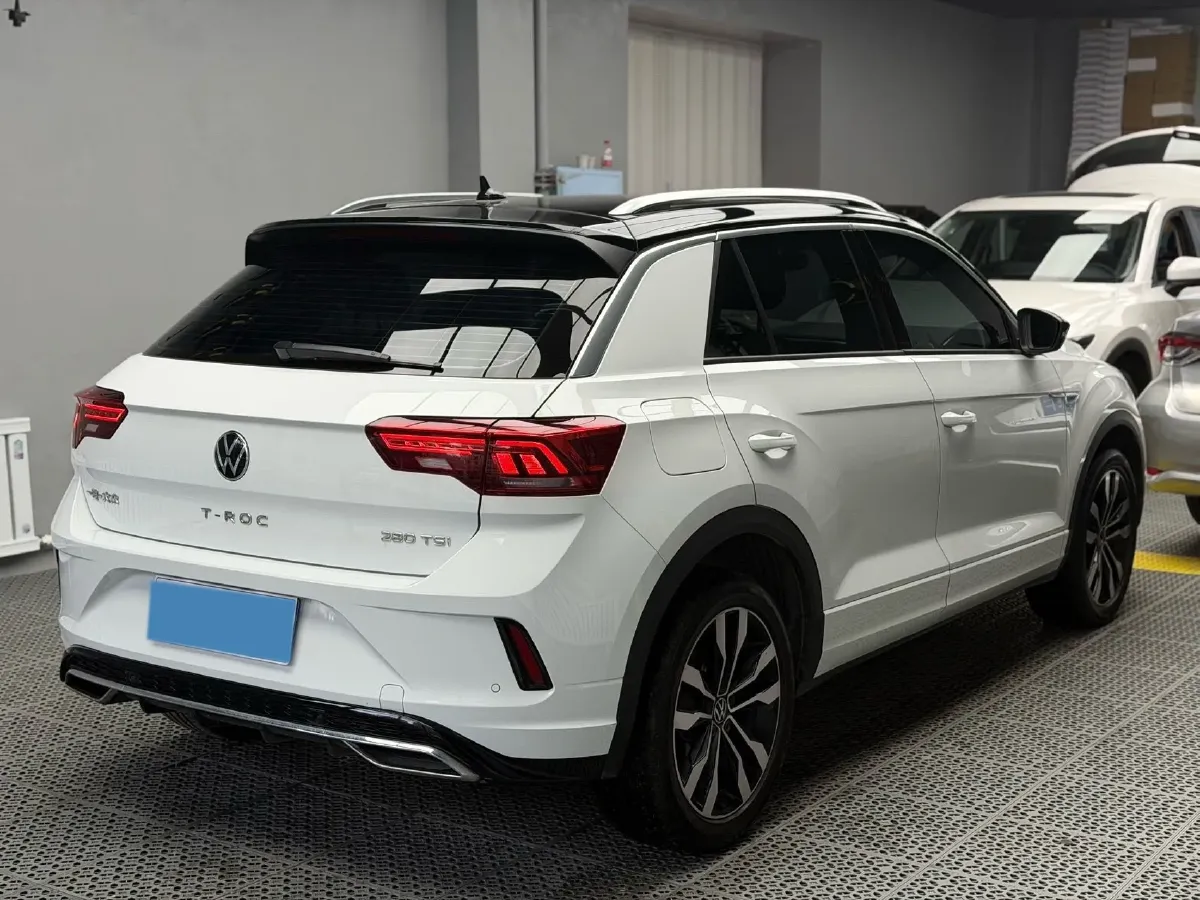 2022 Volkswagen T-Roc 1.4T 150HP L4 7DCT,autocango,china used car exporter,china ev exporter,chinese used car exporter,chinese used ev exporter