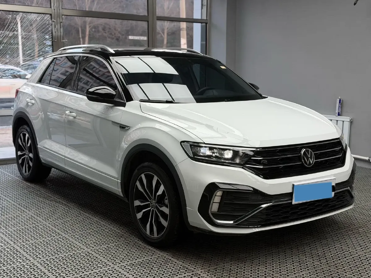 2022 Volkswagen T-Roc 1.4T 150HP L4 7DCT,autocango,china used car exporter,china ev exporter,chinese used car exporter,chinese used ev exporter