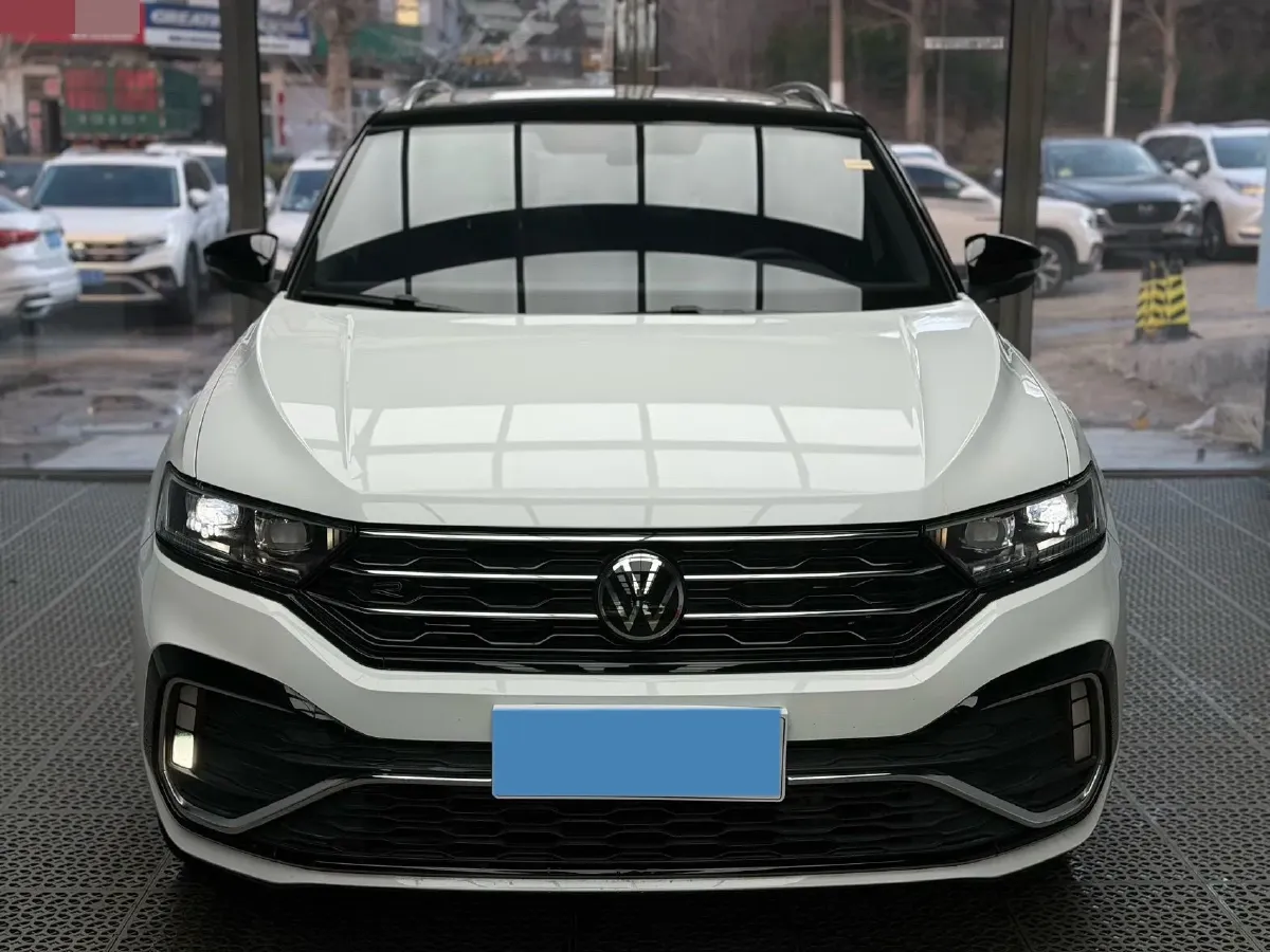 2022 Volkswagen T-Roc 1.4T 150HP L4 7DCT,autocango,china used car exporter,china ev exporter,chinese used car exporter,chinese used ev exporter