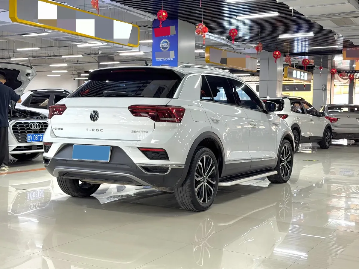 2022 Volkswagen T-Roc 1.4T 150HP L4 7DCT,autocango,china used car exporter,china ev exporter,chinese used car exporter,chinese used ev exporter
