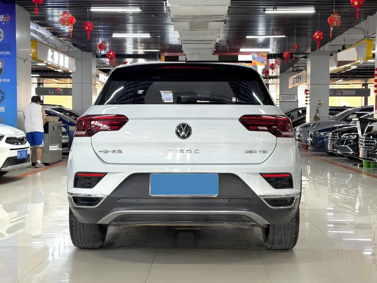 2022 Volkswagen T-Roc 1.4T 150HP L4 7DCT,autocango,china used car exporter,china ev exporter,chinese used car exporter,chinese used ev exporter