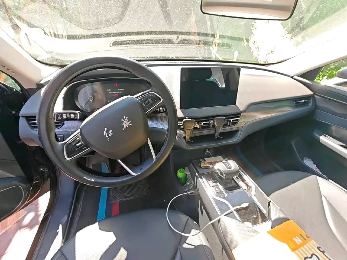 2023 HongQi E-QM5 BEV 54KWH,autocango,china used car exporter,china ev exporter,chinese used car exporter,chinese used ev exporter