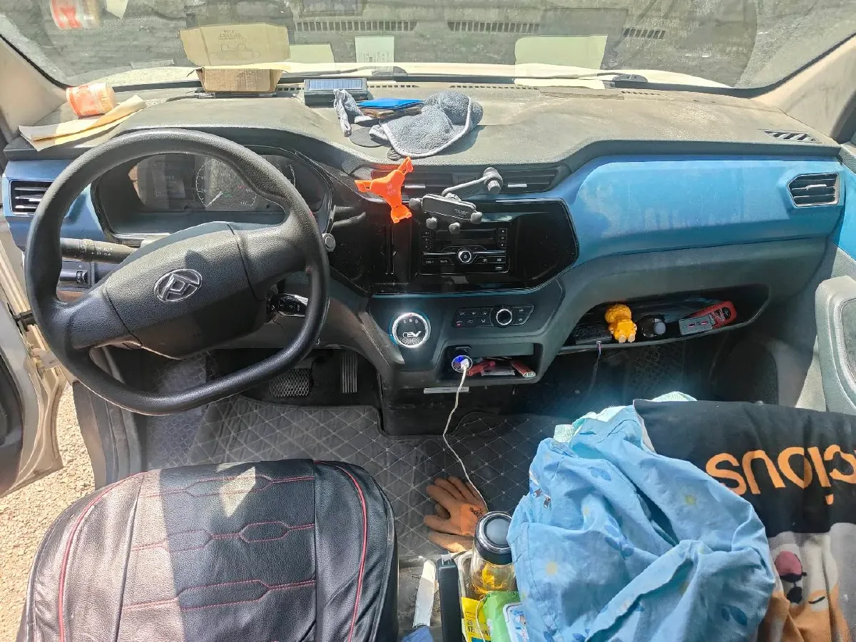 2022 MAXUS EV30 BEV 41.93KWH,autocango,china used car exporter,china ev exporter,chinese used car exporter,chinese used ev exporter