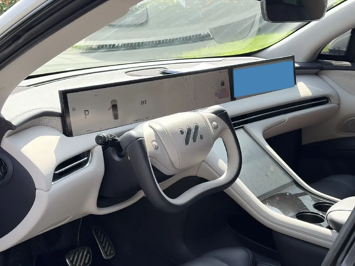 2023 IM LS7 BEV 90KWH,autocango,china used car exporter,china ev exporter,chinese used car exporter,chinese used ev exporter