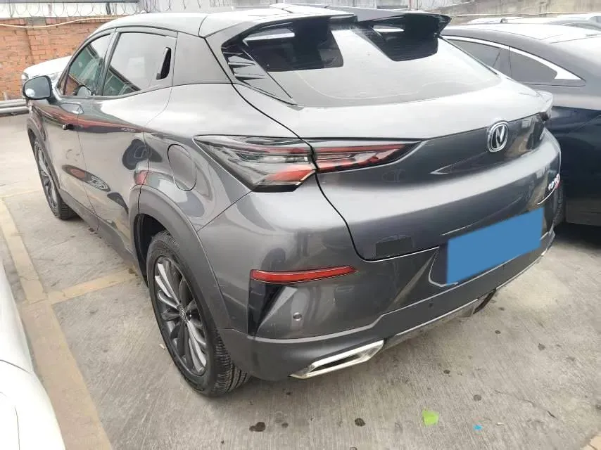 2021 ChangAn UNI-T 1.5T 180HP L4 7DCT,autocango,china used car exporter,china ev exporter,chinese used car exporter,chinese used ev exporter