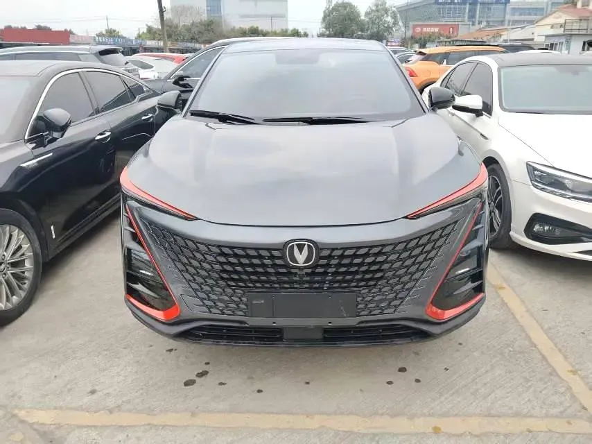 2021 ChangAn UNI-T 1.5T 180HP L4 7DCT,autocango,china used car exporter,china ev exporter,chinese used car exporter,chinese used ev exporter