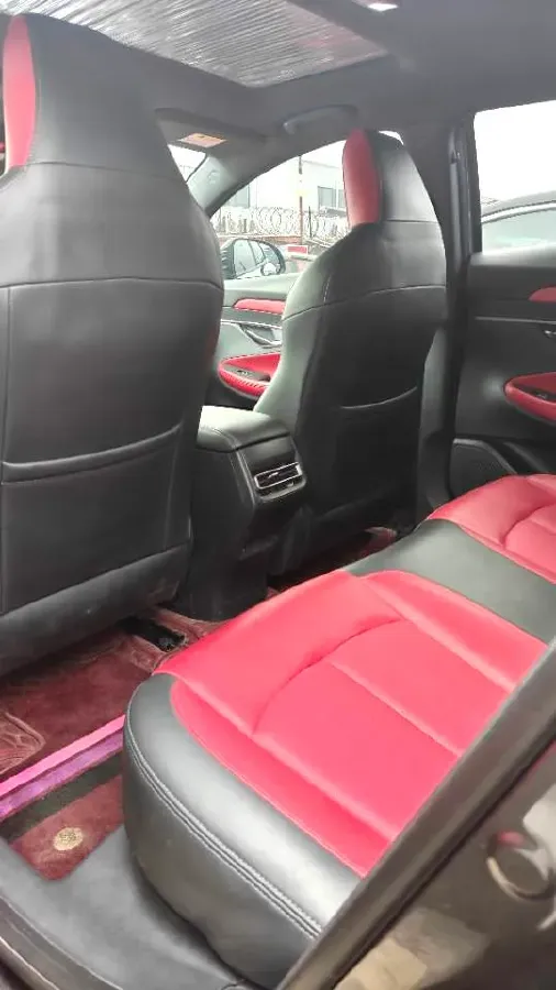 2021 ChangAn UNI-T 1.5T 180HP L4 7DCT,autocango,china used car exporter,china ev exporter,chinese used car exporter,chinese used ev exporter