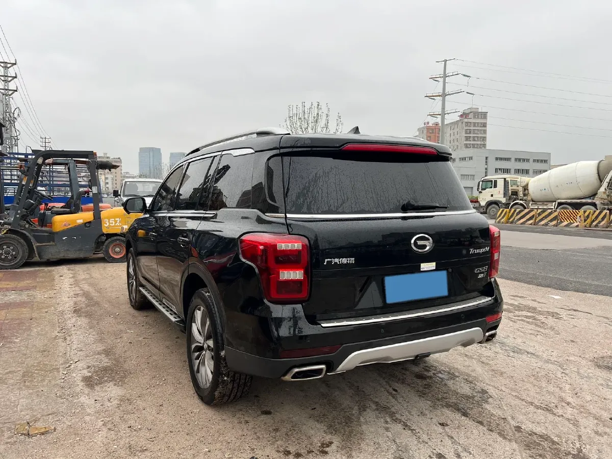 2017 GAC Trumpchi GS8 2.0T 201HP L4 6AT,autocango,china used car exporter,china ev exporter,chinese used car exporter,chinese used ev exporter