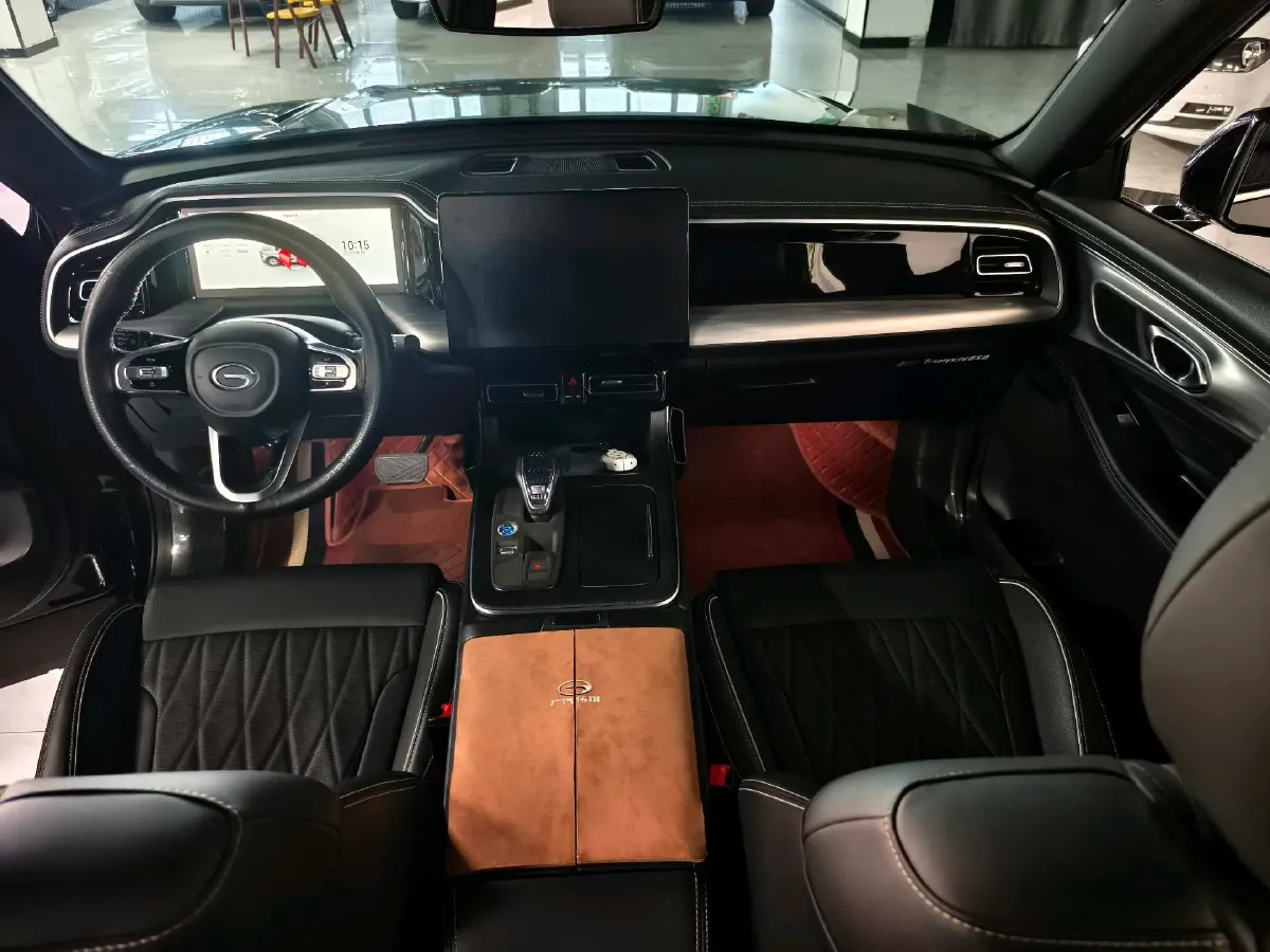 2025 GAC Trumpchi GS8 2.0T 252HP L4 8AT,autocango,china used car exporter,china ev exporter,chinese used car exporter,chinese used ev exporter