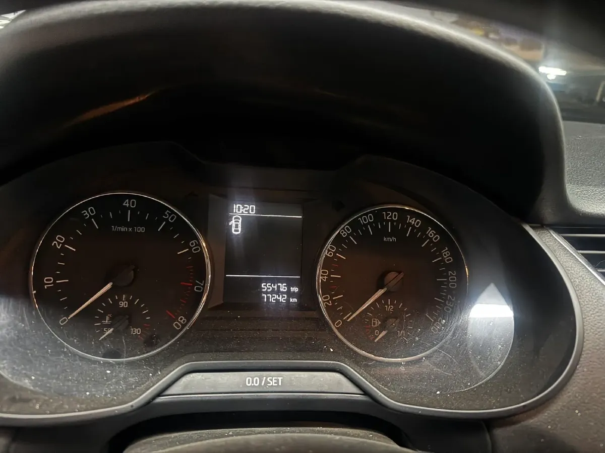 2018 Skoda Octavia 1.6L 110HP L4 6AT,autocango,china used car exporter,china ev exporter,chinese used car exporter,chinese used ev exporter