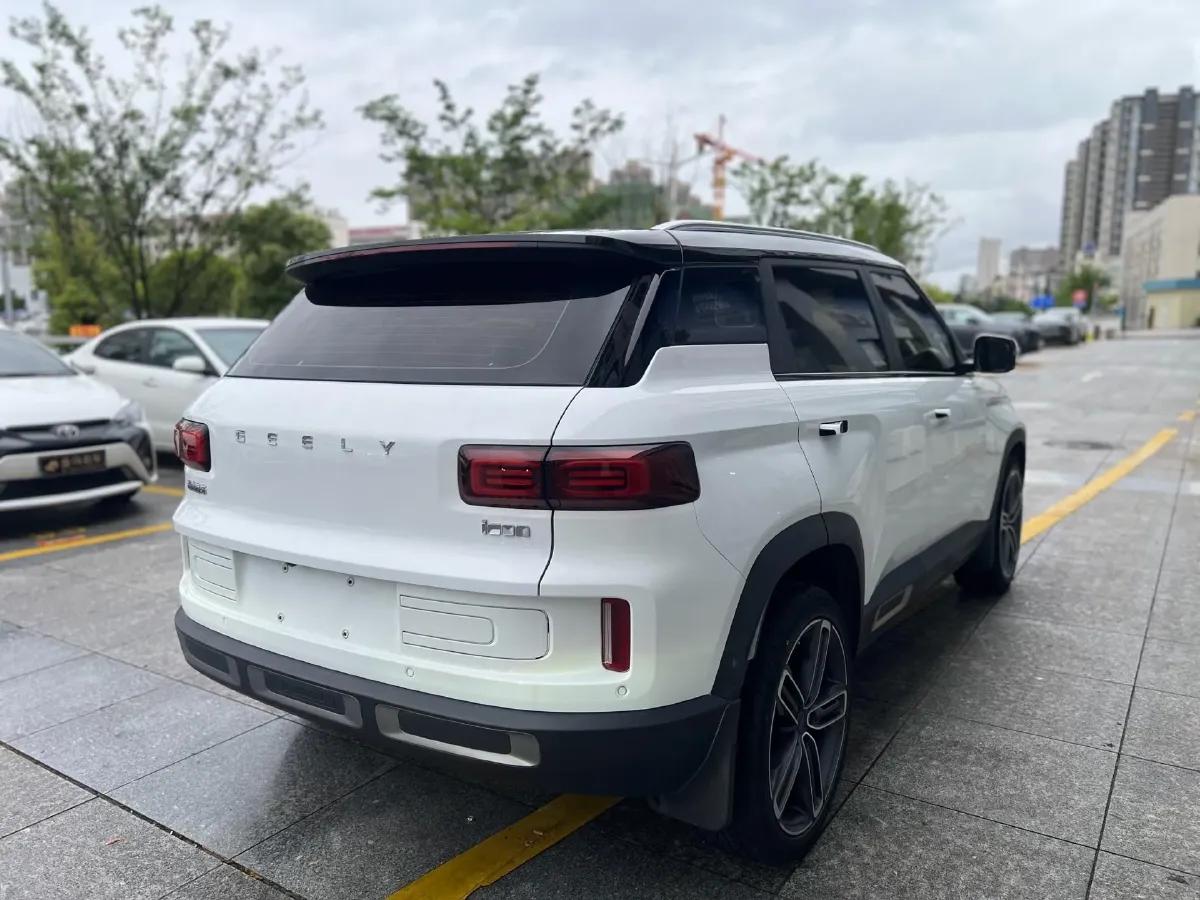 2020 Geely ICON 1.5T 177HP L3 7DCT,autocango,china used car exporter,china ev exporter,chinese used car exporter,chinese used ev exporter