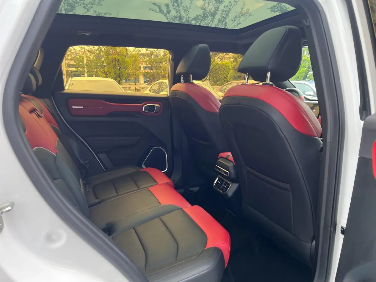 2020 Geely ICON 1.5T 177HP L3 7DCT,autocango,china used car exporter,china ev exporter,chinese used car exporter,chinese used ev exporter