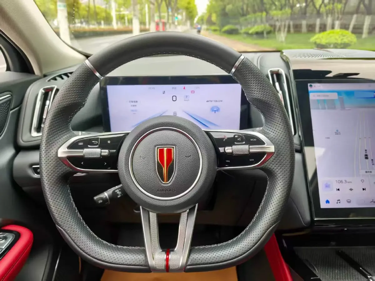 2024 HongQi HS3 1.5T 169HP L4 7DCT,autocango,china used car exporter,china ev exporter,chinese used car exporter,chinese used ev exporter