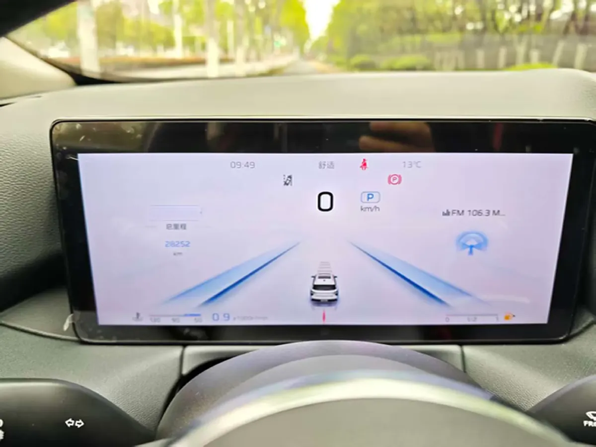 2024 HongQi HS3 1.5T 169HP L4 7DCT,autocango,china used car exporter,china ev exporter,chinese used car exporter,chinese used ev exporter