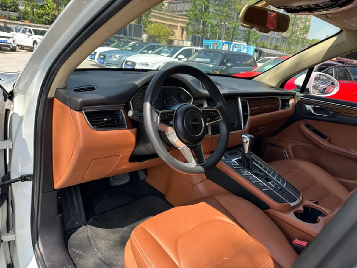 2017 Zotye SR9 2.0T 190HP L4 6DCT,autocango,china used car exporter,china ev exporter,chinese used car exporter,chinese used ev exporter