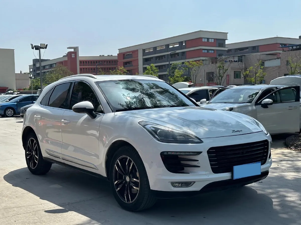 2017 Zotye SR9 2.0T 190HP L4 6DCT,autocango,china used car exporter,china ev exporter,chinese used car exporter,chinese used ev exporter