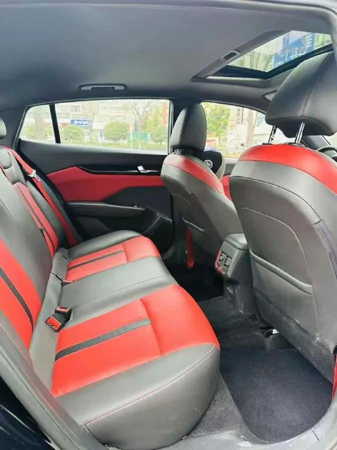 2021 DongFeng Aeolus YiXuan 1.5T 150HP L4 6DCT,autocango,china used car exporter,china ev exporter,chinese used car exporter,chinese used ev exporter