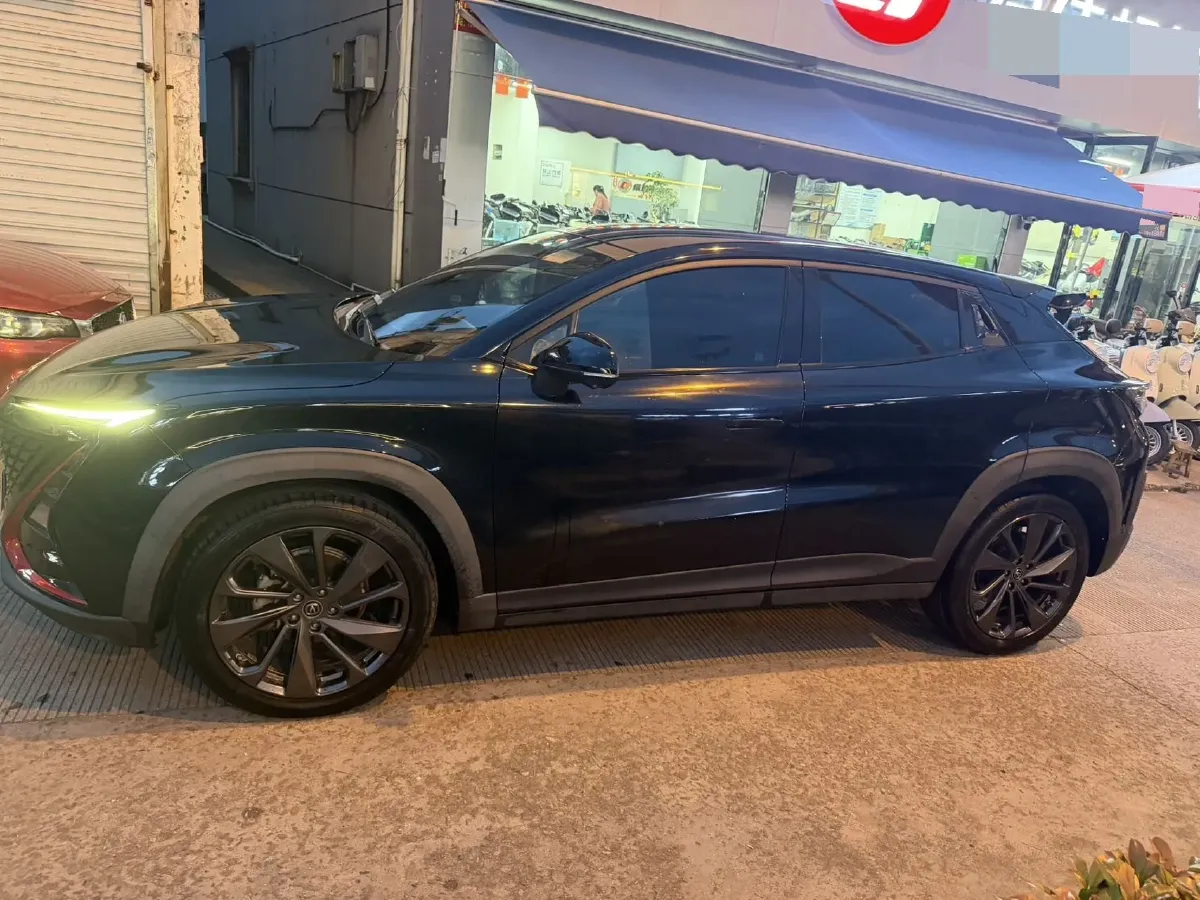 2020 ChangAn UNI-T 1.5T 180HP L4 7DCT,autocango,china used car exporter,china ev exporter,chinese used car exporter,chinese used ev exporter