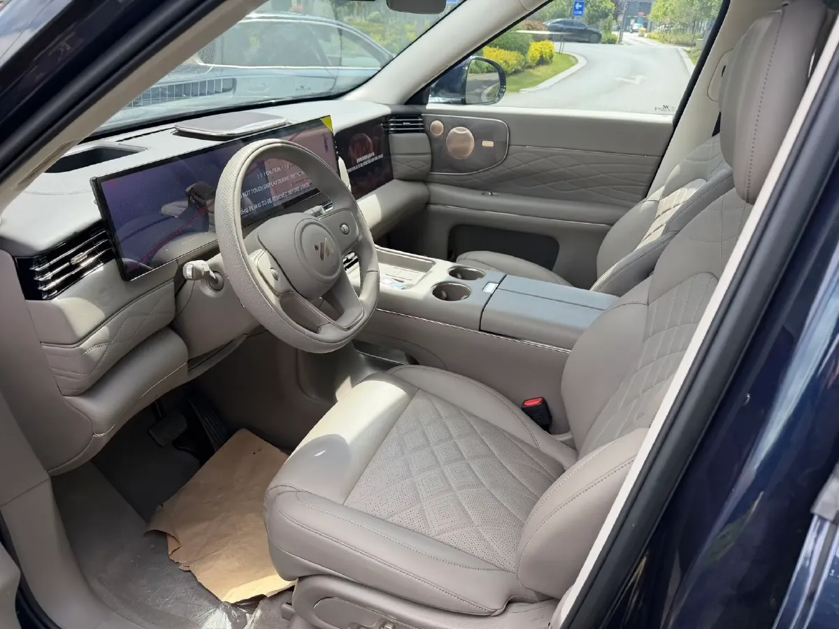 2026 IM LS9 REEV 155HP REEV,autocango,china used car exporter,china ev exporter,chinese used car exporter,chinese used ev exporter