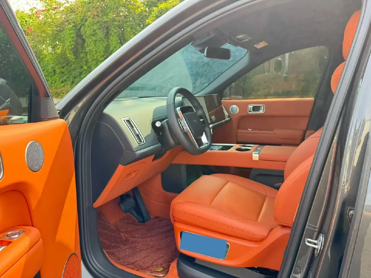 2024 Li L9 Range Extended 154HP REEV 52.3KWH,autocango,china used car exporter,china ev exporter,chinese used car exporter,chinese used ev exporter