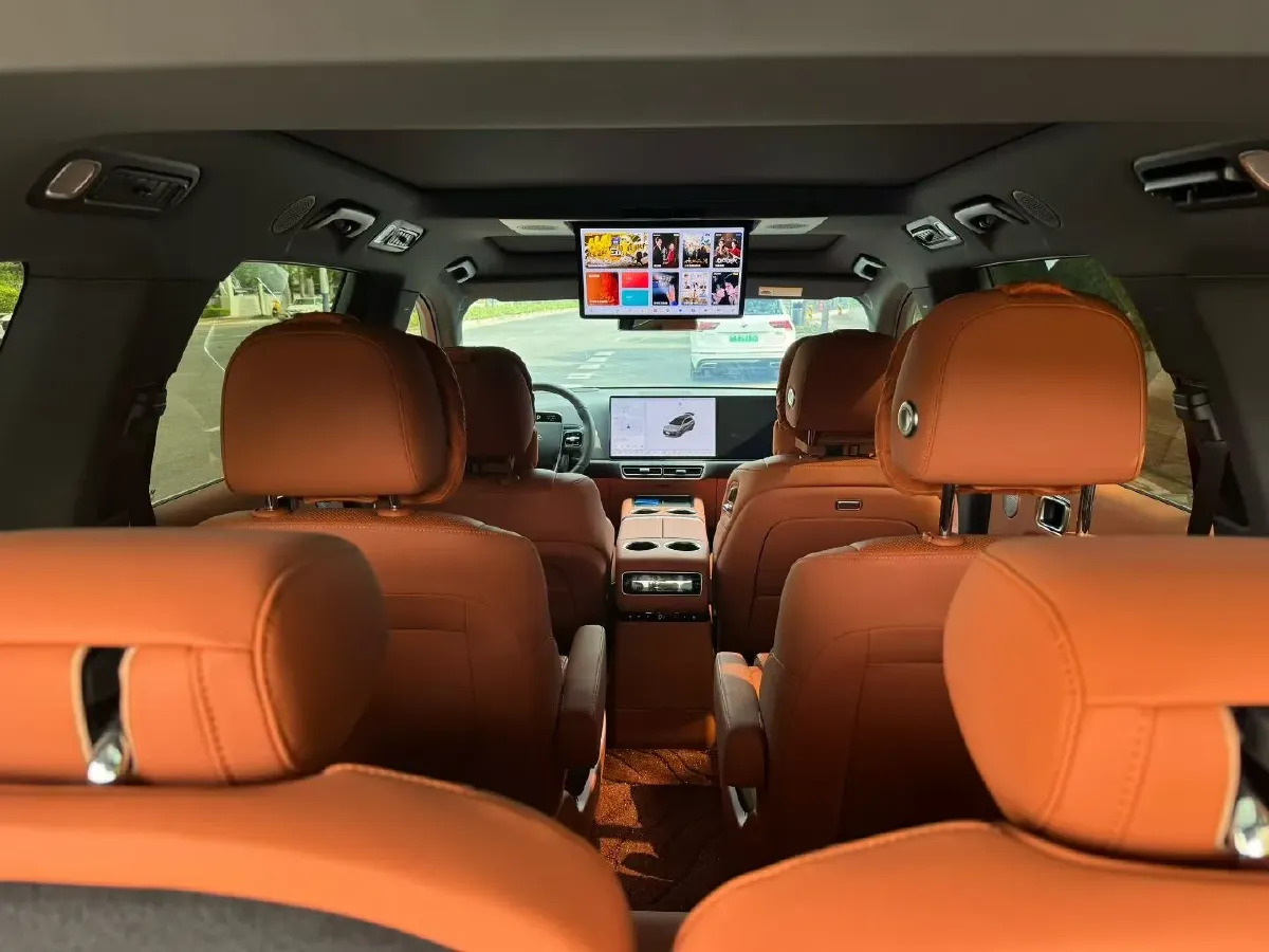 2024 Li L9 Range Extended 154HP REEV 52.3KWH,autocango,china used car exporter,china ev exporter,chinese used car exporter,chinese used ev exporter