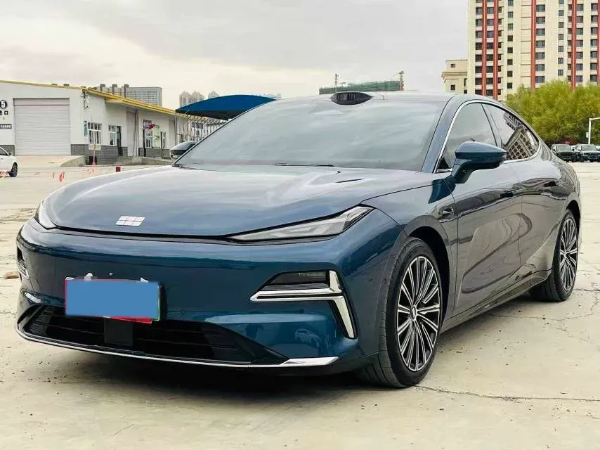2025 Geely Galaxy Starshine 8 1.5T 163HP L4 3DHT PHEV 27.69KWH,autocango,china used car exporter,china ev exporter,chinese used car exporter,chinese used ev exporter