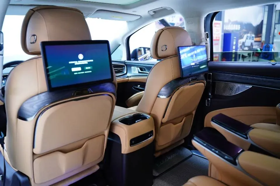 2024 Denza D9 1.5T 139HP L4 E-CVT PHEV 40KWH,autocango,china used car exporter,china ev exporter,chinese used car exporter,chinese used ev exporter