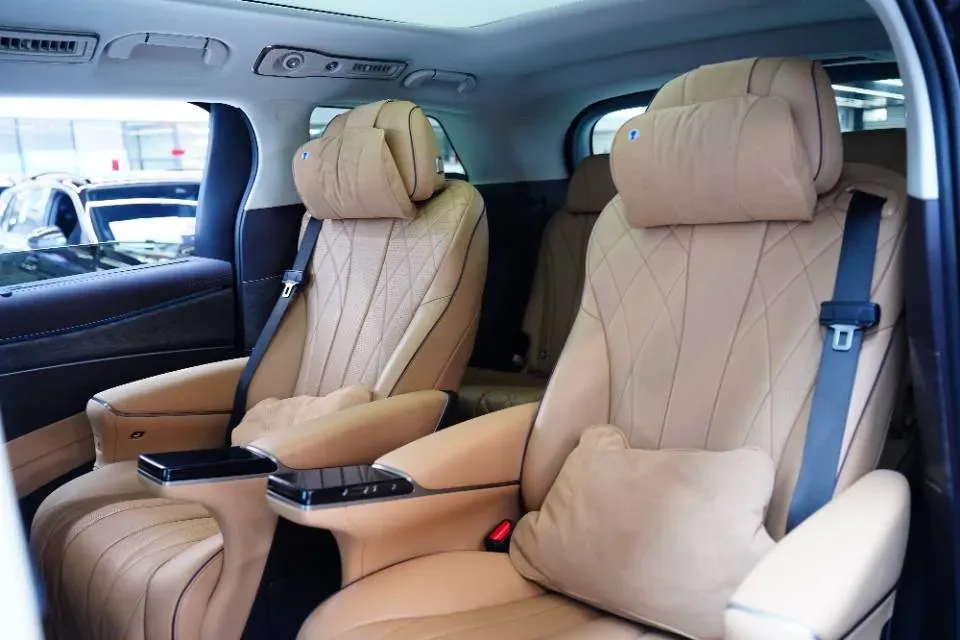 2024 Denza D9 1.5T 139HP L4 E-CVT PHEV 40KWH,autocango,china used car exporter,china ev exporter,chinese used car exporter,chinese used ev exporter