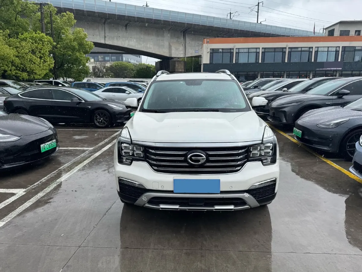 2017 GAC Trumpchi GS8 2.0T 201HP L4 6AT,autocango,china used car exporter,china ev exporter,chinese used car exporter,chinese used ev exporter