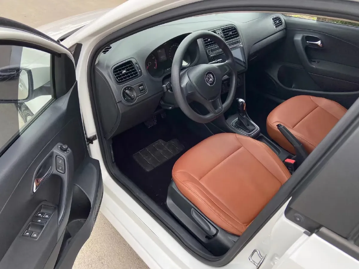 2018 ChangAn Eado 1.6L 128HP L4 6AT,autocango,china used car exporter,china ev exporter,chinese used car exporter,chinese used ev exporter